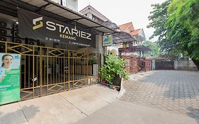 Reddoorz At Stariez Kemang